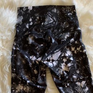 LULULEMON wunder under TIE-DYE CROPPED LEGGINGS
